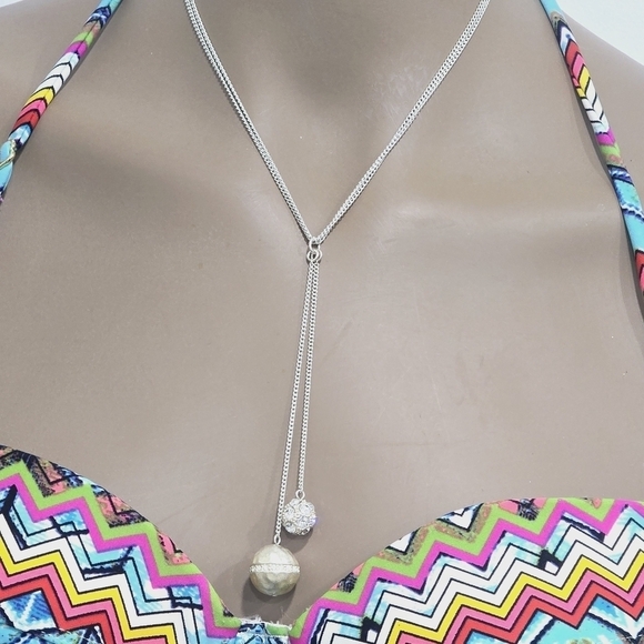 Kenneth Cole necklace - Picture 1 of 6